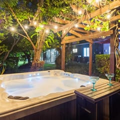 Modern Clean Safe BNR Vacation Rentals