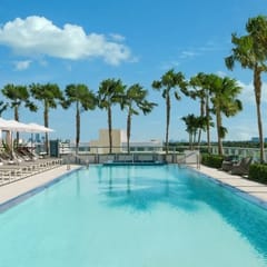 Rooftop Pool & Boutique -BNR Vacation Rentals