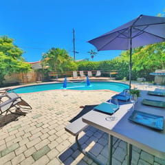 Luxury Area! 4 BR- BNR Vacation Rentals