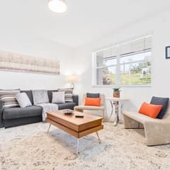 Great neighborhood! Close to UM and Shopping