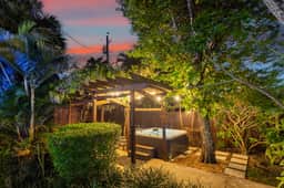 Luxury Home with Heated Pool- BNR Vacation Rentals