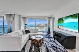 Penthouse W Hotel! Managed by BNR Vacation Rentals
