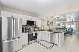 2 Full Homes! Managed by BNR Vacation Rentals