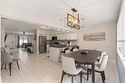 2 Full Homes! Managed by BNR Vacation Rentals