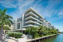 Boutique Hotel- Rooftop Pool -BNR Vacation Rentals