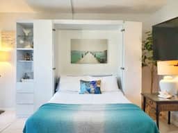 Just Steps to the Beach!   BNR Vacation Rentals