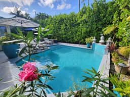 Tropical Garden by the Beach! BNR Vacation Rentals