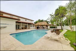6 Bedroom Pompano - Image 2