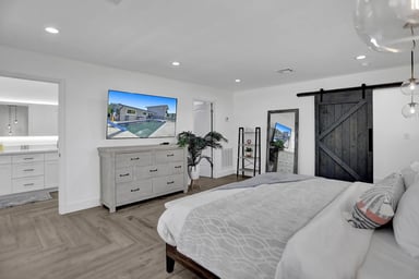 Bedroom 5