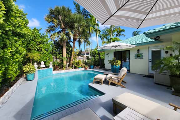 Heated Pool! Close the Beach- BNR Vacations - Image 1
