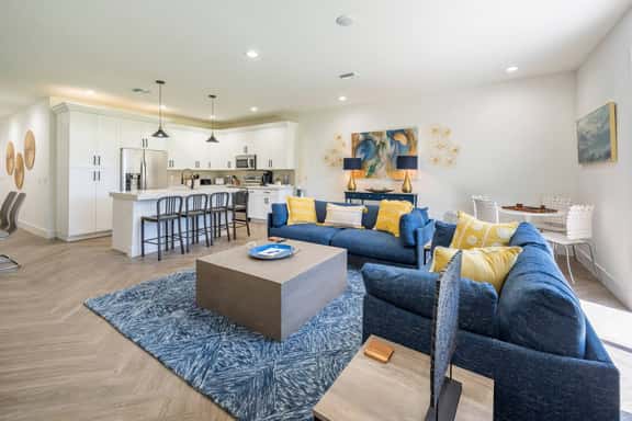 Gorgeous Designer Home! BNR Vacations - Image 1