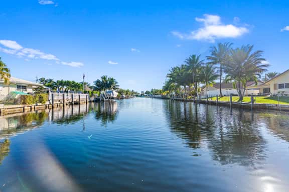 Luxury Area! Waterfront Views- BNR Vacations - Image 1