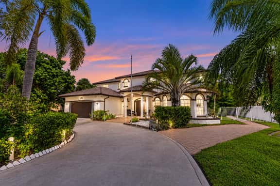 6 Bedroom Pompano - Image 1