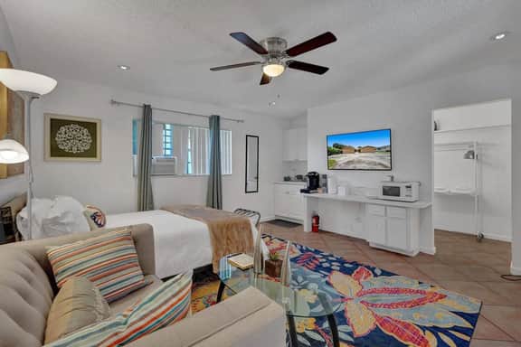 Steps to Hardrock! Managed by BNR Vacation Rentals