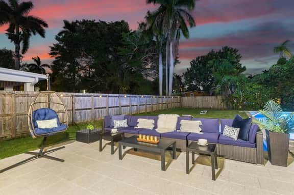 Heated Pool!  Spa!  Firepit!  BNR Vacation Rentals