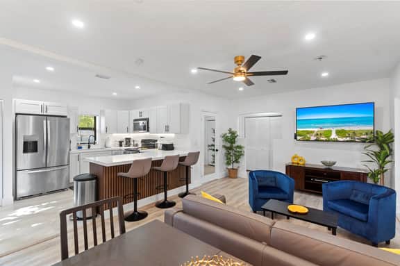 Tropical Getaway w Huge Yard! BNR Vacation Rentals