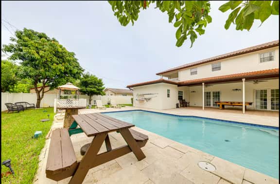 6 Bedroom Pompano - Image 3
