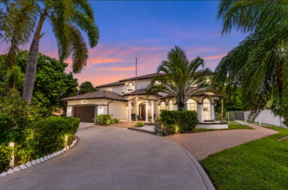 6 Bedroom Pompano - Image 2