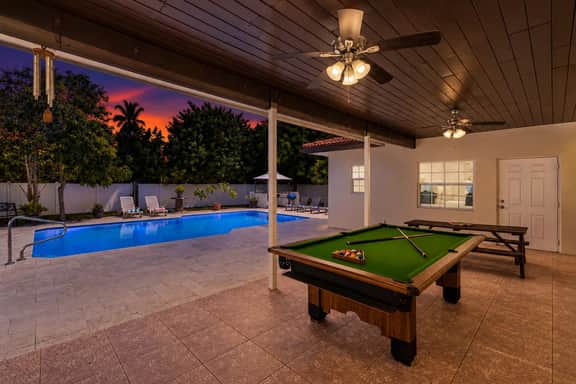 6 Bedroom Pompano - Image 2