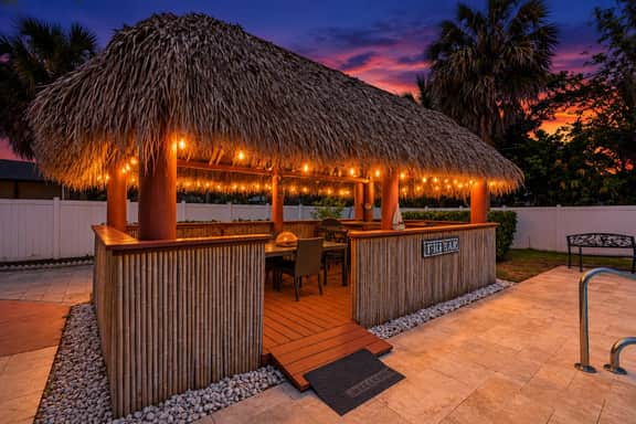 6 Bedroom Pompano - Image 3