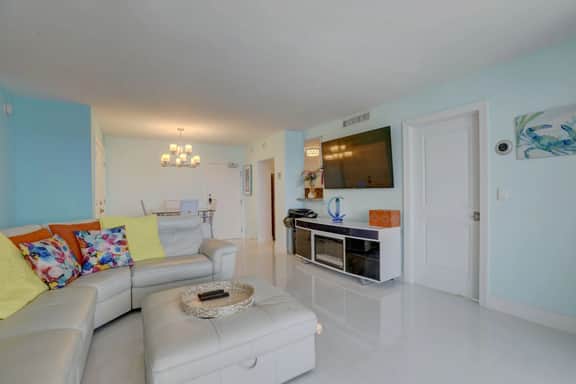 Luxury by the Sea Oceanfront Getaway! by BNR Vacation Rentals - Image 2
