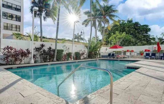 NEW! Penthouse Waterfront with Oceanview Renovated