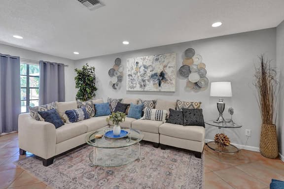 Steps to Hardrock! Managed by BNR Vacation Rentals