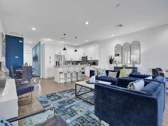 New Designer Home! Managed by BNR Vacation Rentals